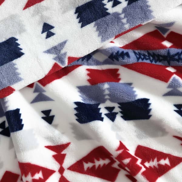 Wrangler Nolan Soft Plush Throw