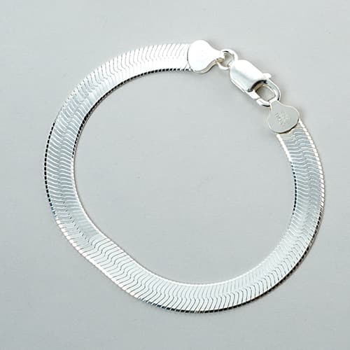 Ellen Tracy Sterling Silver Omega Bracelet - image 