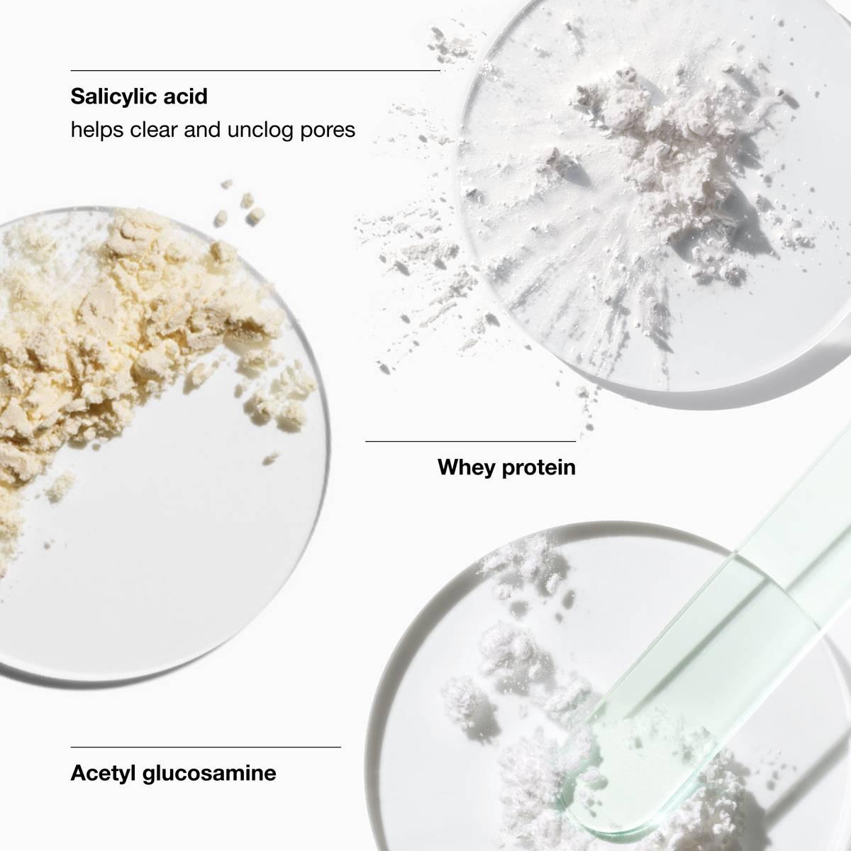 Clinique Acne Solutions™ Acne + Line Correcting Serum