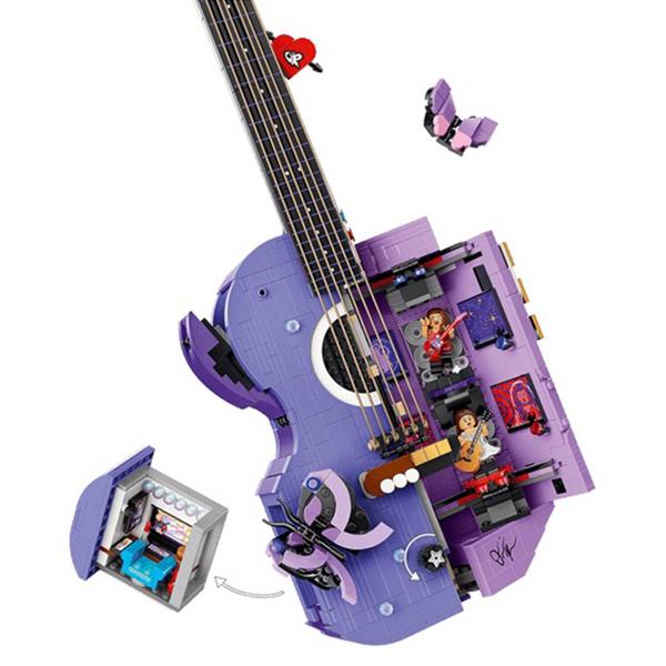 LEGO® Editions Olivia Rodrigo''s Dual Guitar