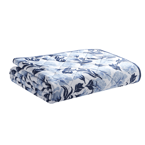 VCNY Home Whisper Blue 3pc. Floral Quilt Set