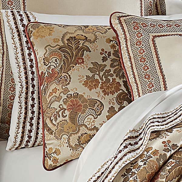 J. Queen New York Juliette 4pc. Comforter Set