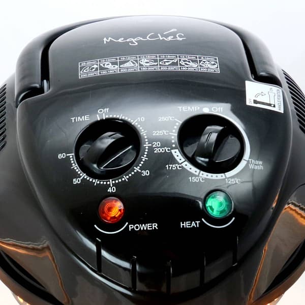 MegaChef Black Multipurpose Countertop Halogen Oven Air Fryer