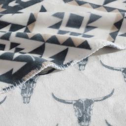 Wrangler Dakota Plush Reversible Throw