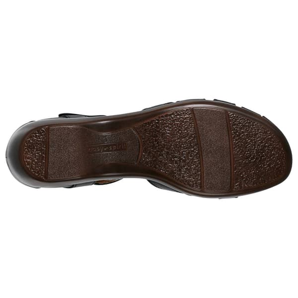 Womens Easy Spirit Darlyn T-Strap Flats