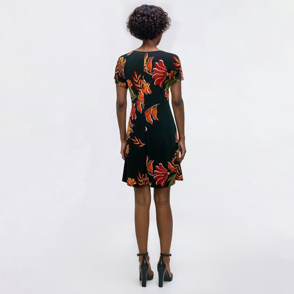 Petite MSK Short Sleeve Grommet Floral Shift Dress