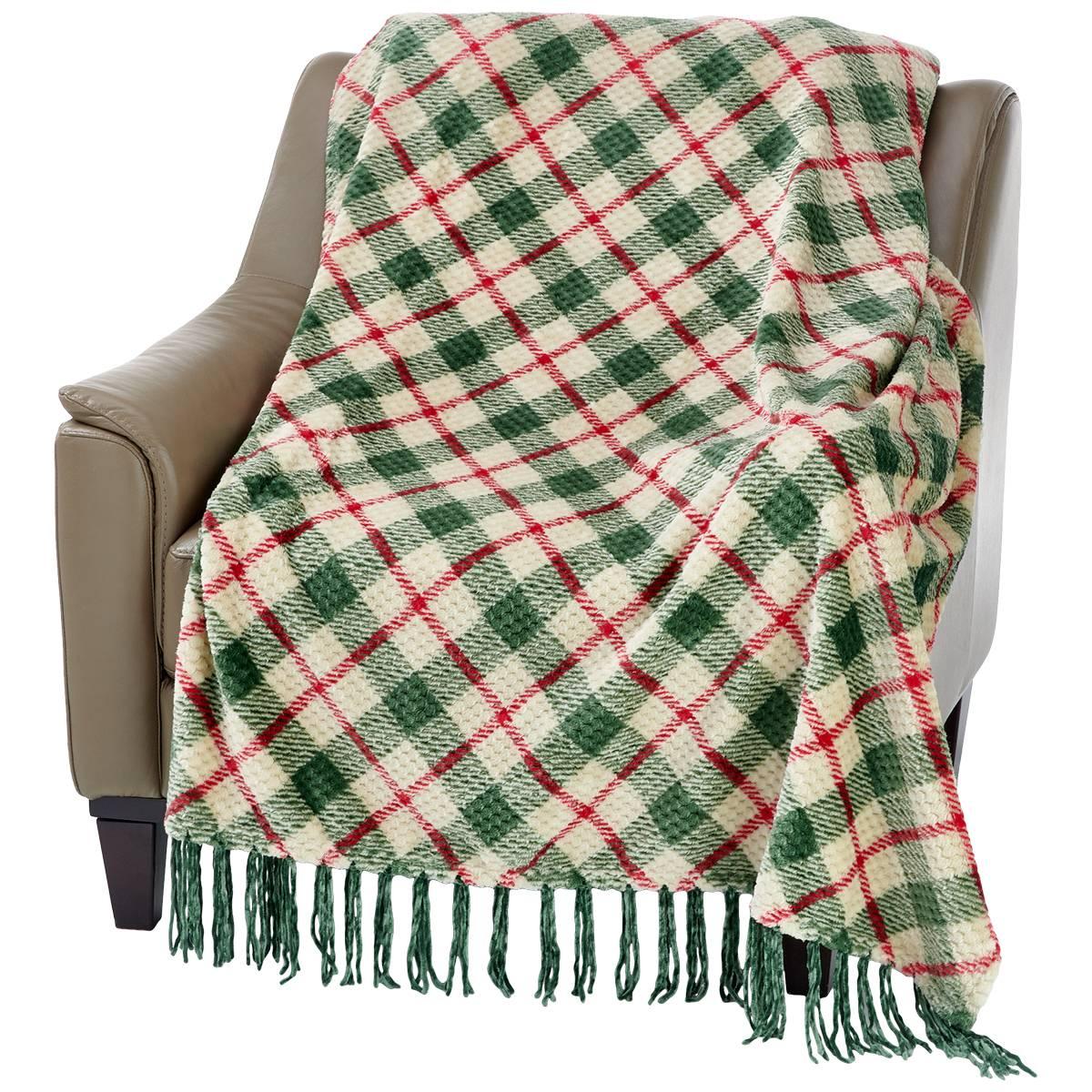Mountain Ridge Red & Green Plaid Fringe Throw