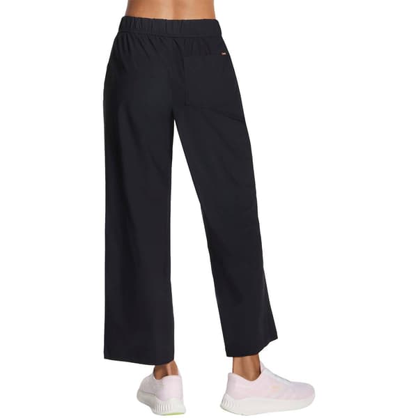 Womens Skechers Destination Pull On Cropped Pants