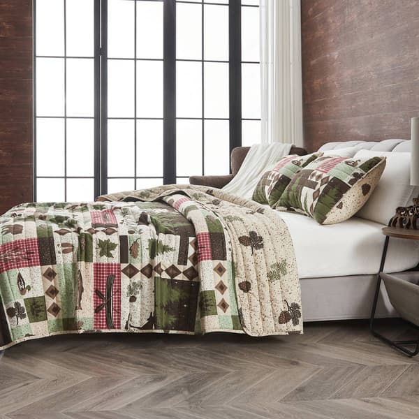 FreshFolds Wilder 3pc. Wildlife Patchwork Reversible Quilt Set