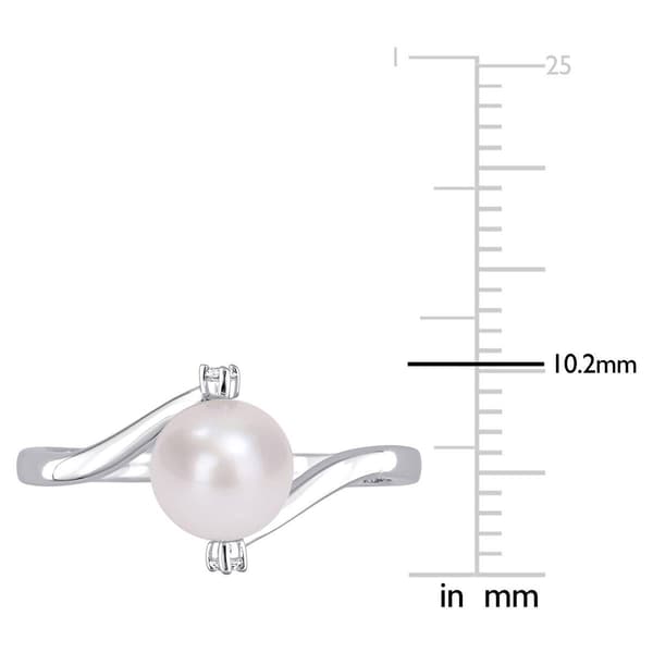 Gemstone Classics™ Pearl & Sapphire Bypass Ring