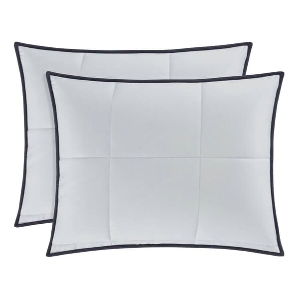 Oscar/Oliver Paxton 3pc. Quilt Set