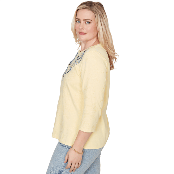 Petite Alfred Dunner Out Of The Blue Floral Embroidery Blouse