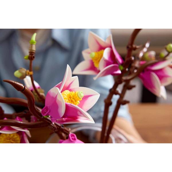 LEGO® Botanicals Magnolia Branches Building Kit