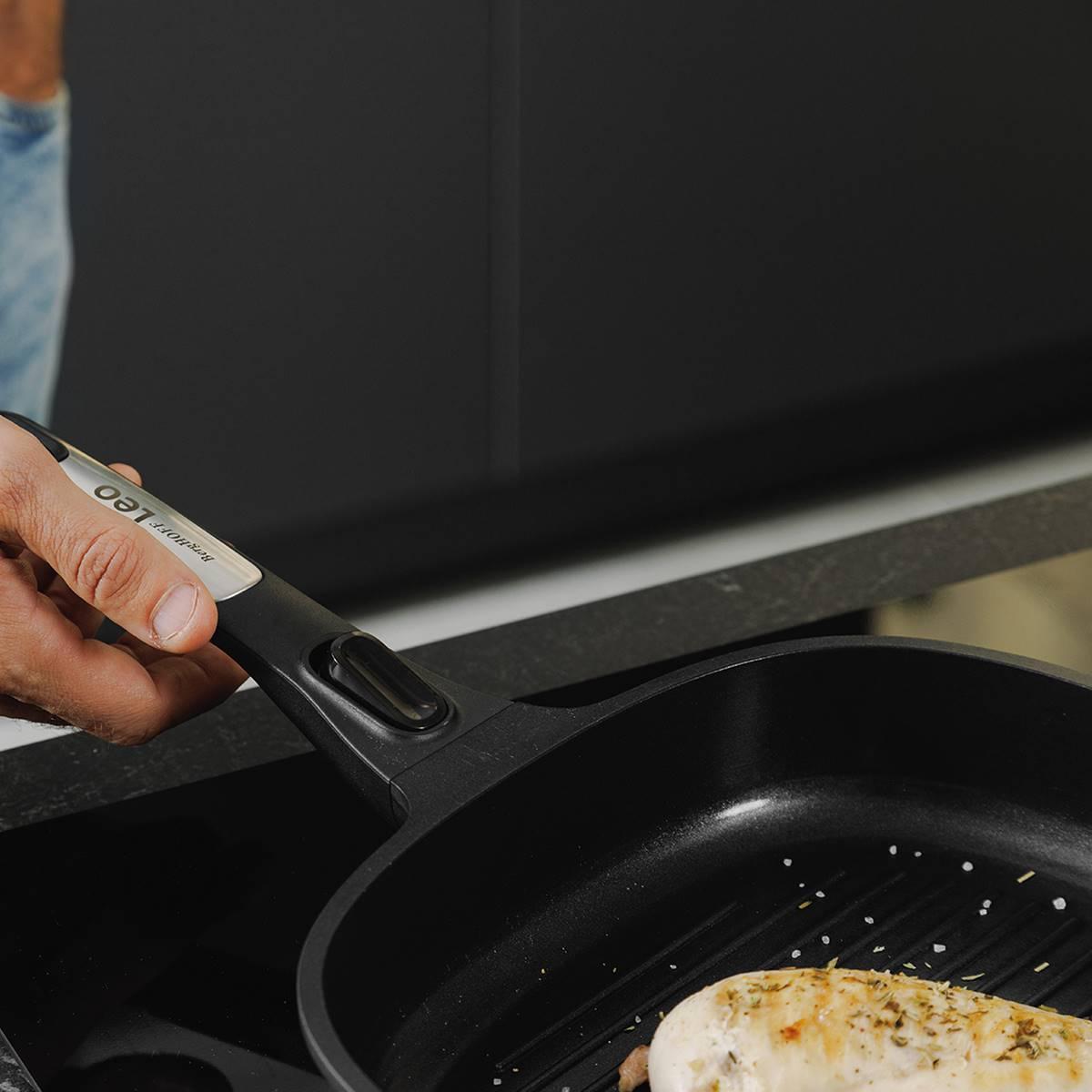 BergHOFF Phantom Nonstick 10.25in. Ceramic Grill Pan