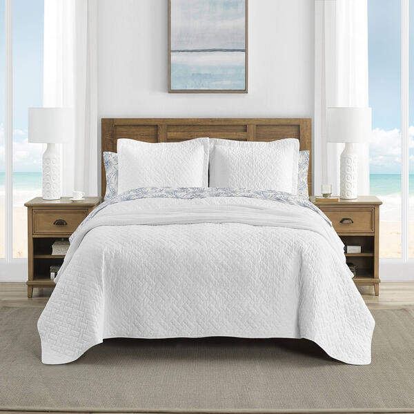 Tommy Bahama Solid White Quilt Set