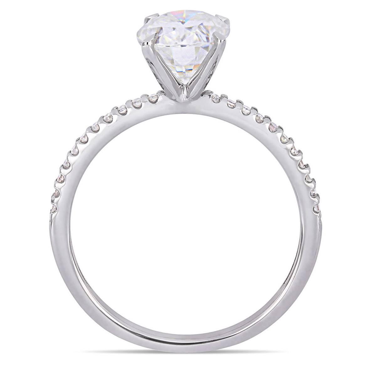 Diamond Classics™ 14kt. 1/10ctw. Moissanite Engagement Ring