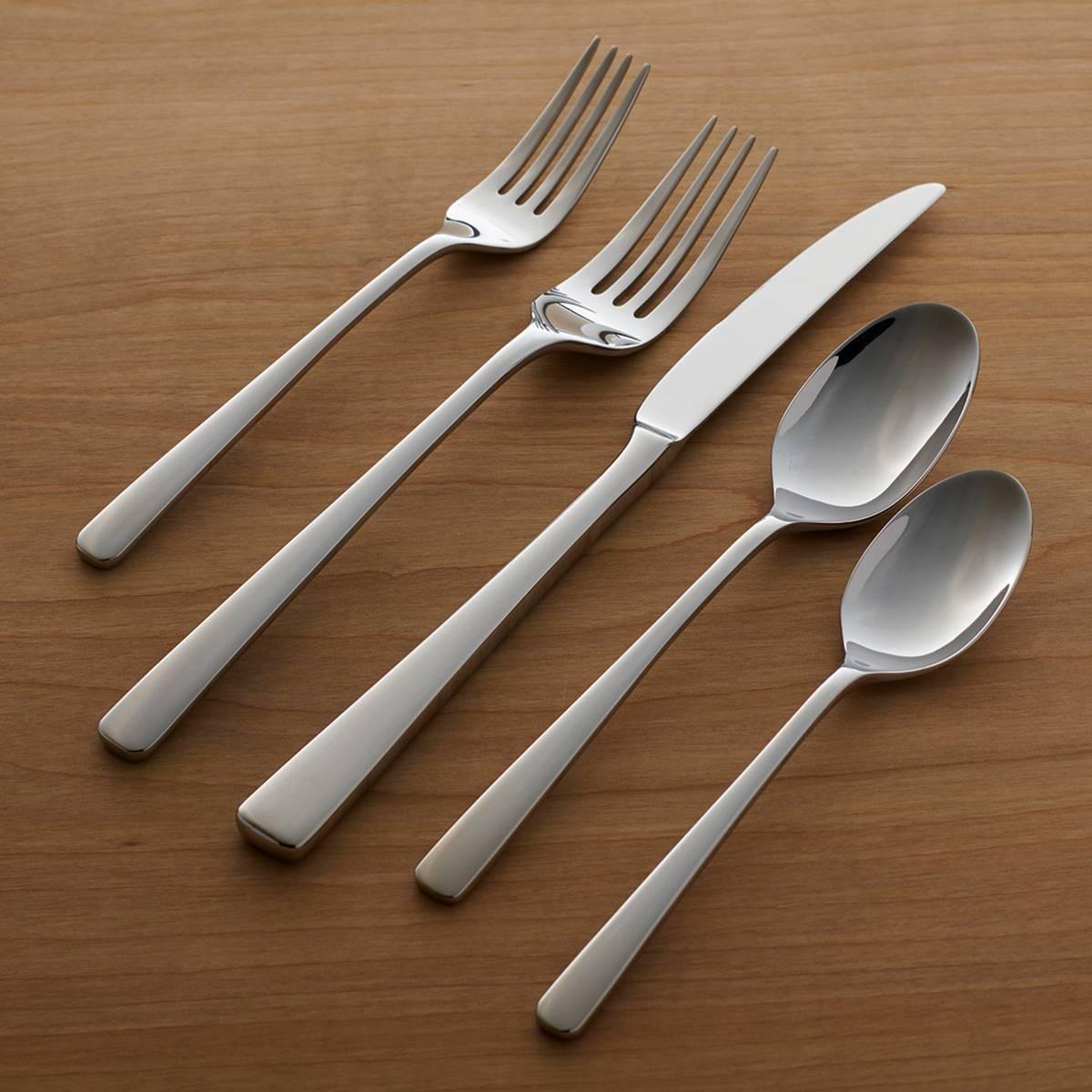 Oneida Doublet 20pc. Everyday Flatware Set