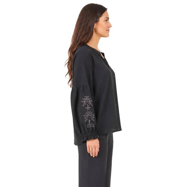 Womens Zac & Rachel Long Sleeve Blouse W/ Rhinestone Detail