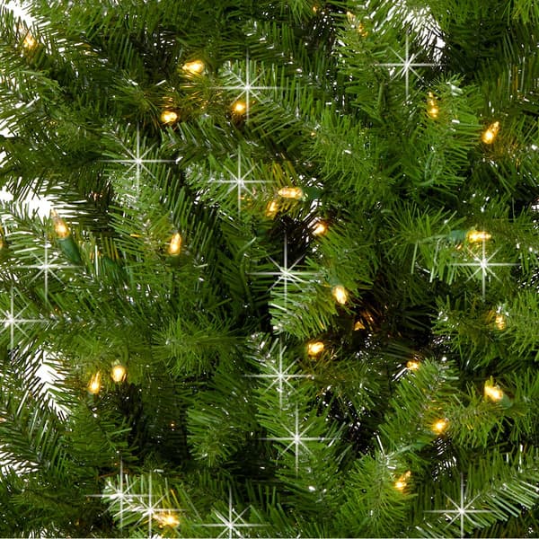 National Tree Dunhill Fir&#174; 7.5ft. Pre-Lit LED Christmas Tree