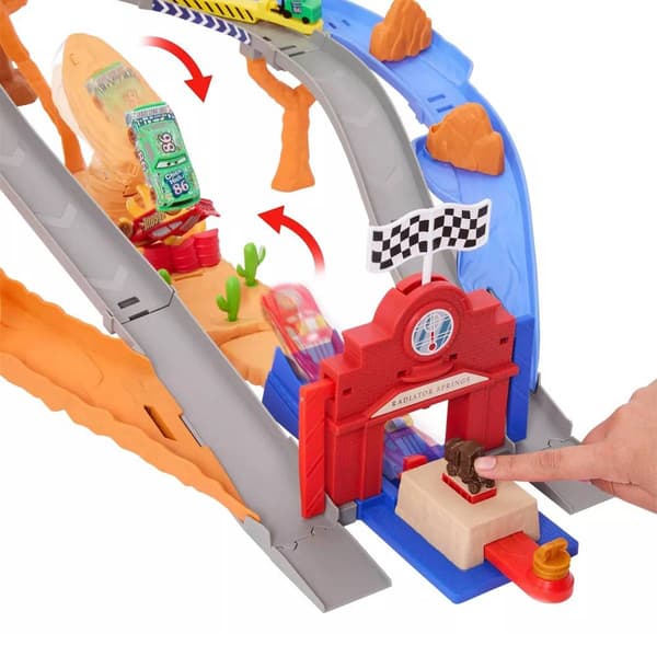 Mattel Disney Pixar Cars Race & Rescue Playset