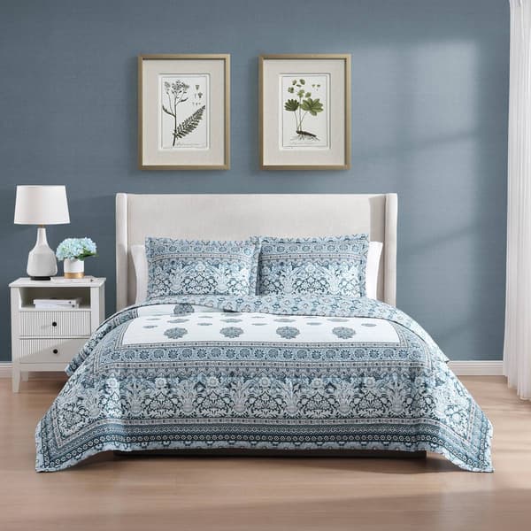 Bebejan&#174; Aquamarine Medallion 3pc Reversible Quilted Coverlet Set