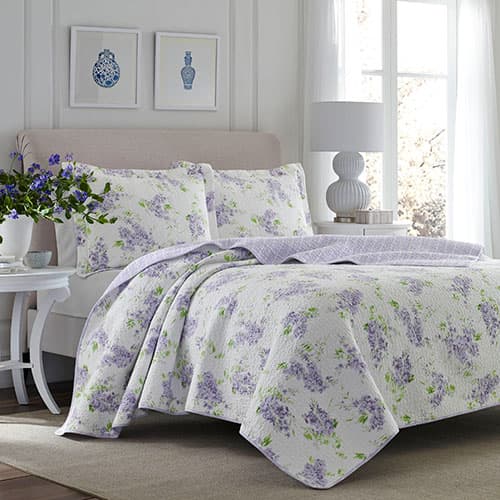 Laura Ashley(R) Keighley Quilt Set