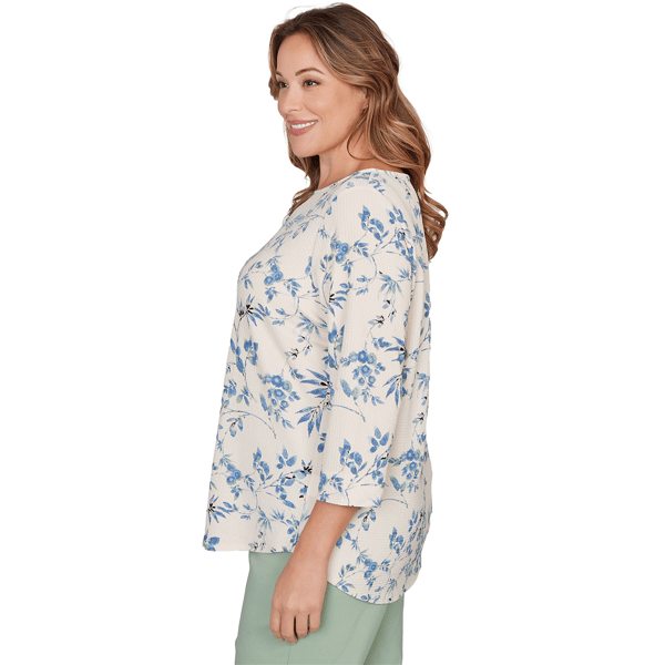 Plus Size Emaline Key Items 3/4 Sleeve Pebble Knit Floral Tee