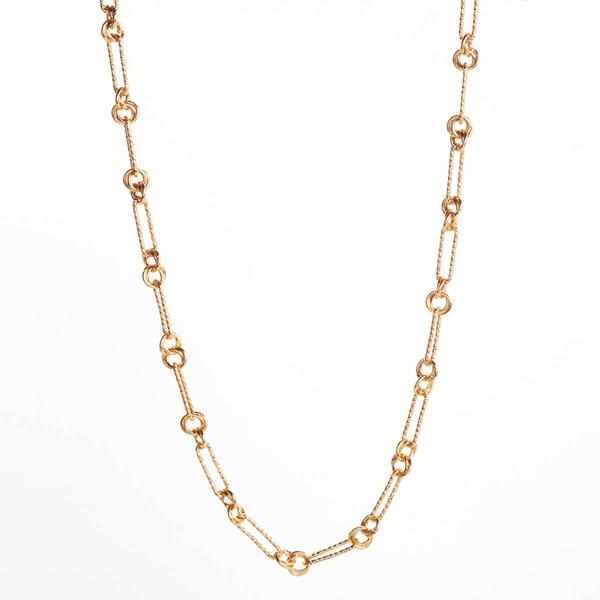 Design Collection Gold-Tone Chain Necklace w/ Circle Accents - image 