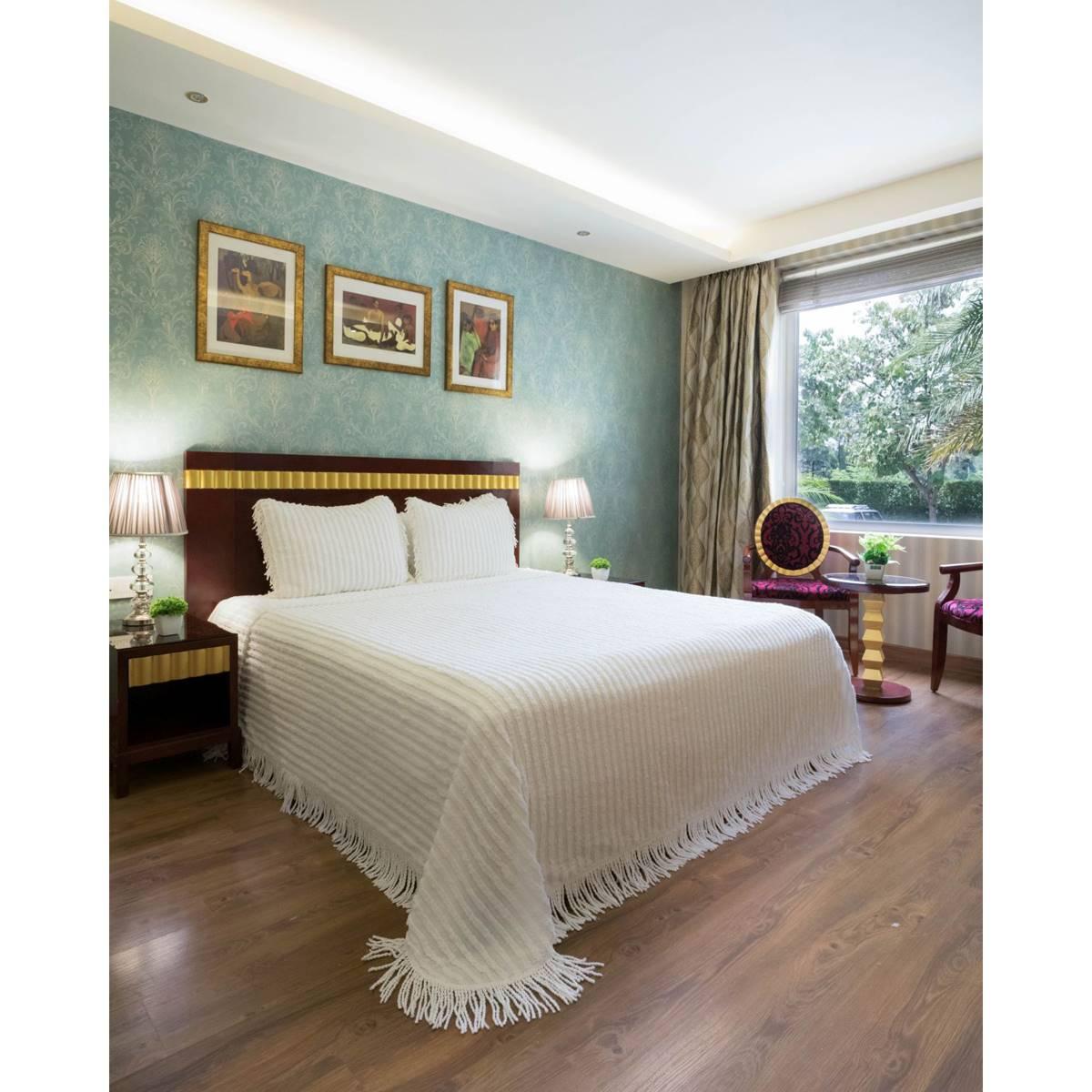 Opal Chenille Bedspread