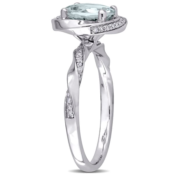 Gemstones Classics&#8482; 10kt. White Gold Aquamarine Swirl Ring
