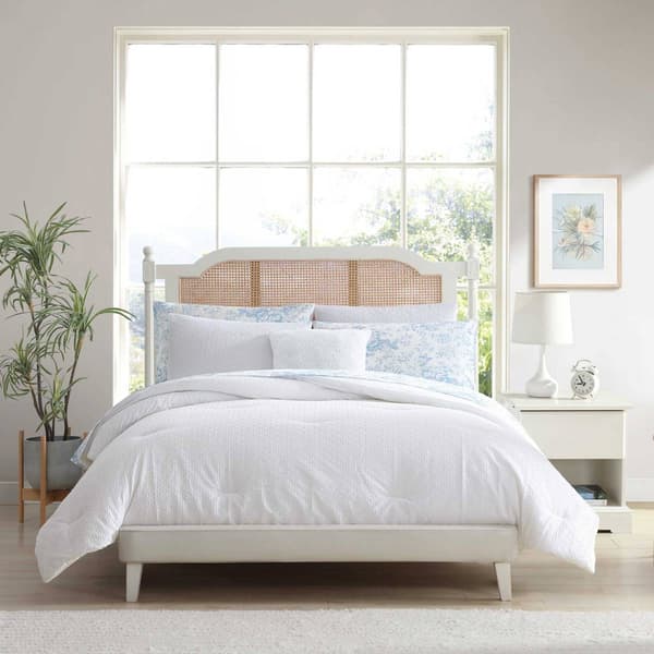 Laura Ashley Margaret 8pc. Microfiber Bed In A Bag