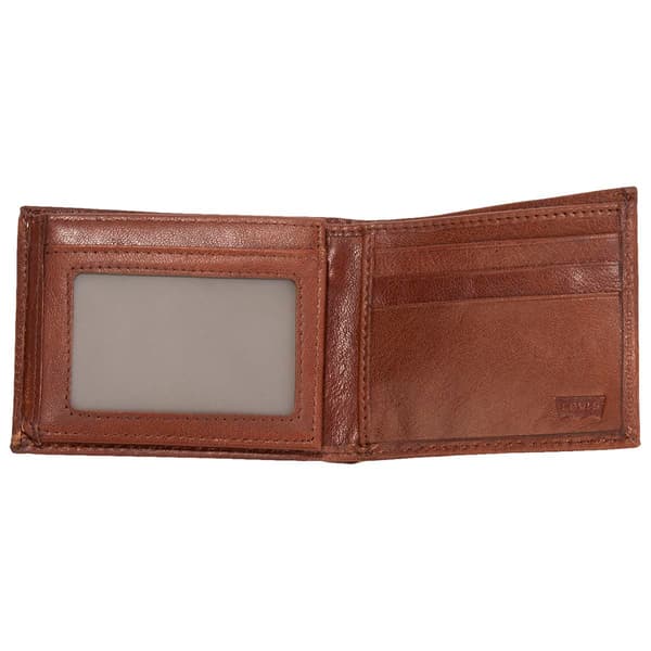 Mens Levi''s&#174; RFID Moore Traveler Wallet