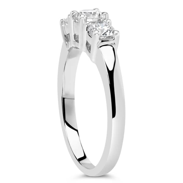 Haus of Brilliance 3/4ctw. Lab Grown Diamond 3 Stone Ring