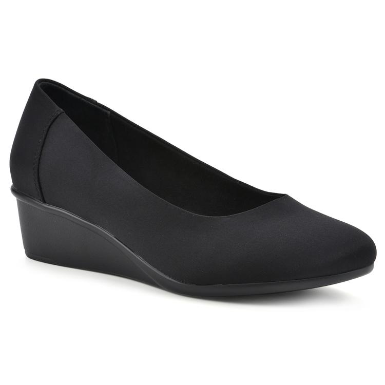 Womens Cliffs by White Mountain Boldness Wedge Loafers