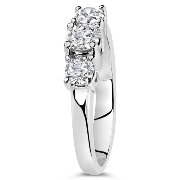 Haus of Brilliance 3/4ctw. Lab Grown Diamond 3 Stone Ring