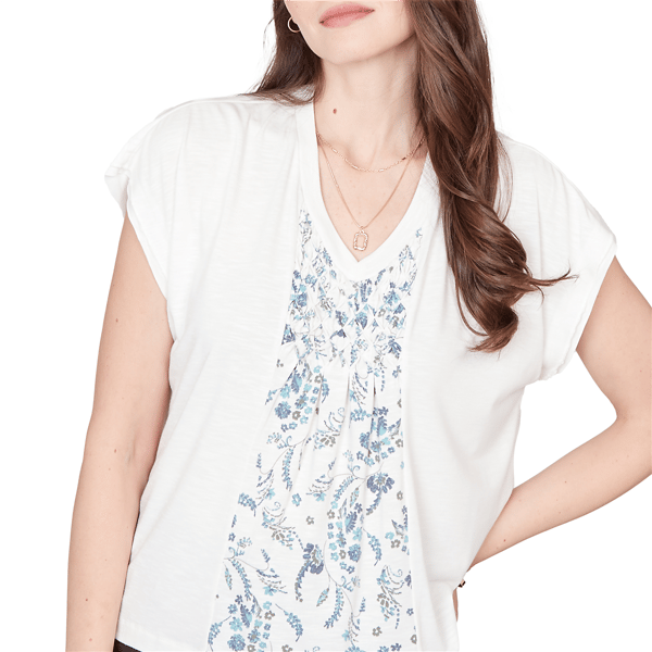 Womens Skye’s the Limit Fresh Start V Neck Ditsy Floral Blouse