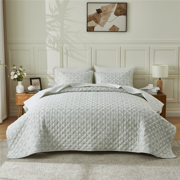 Patina Vie Maison Vintage Floral Bowden Courtyard Quilt Set - image 