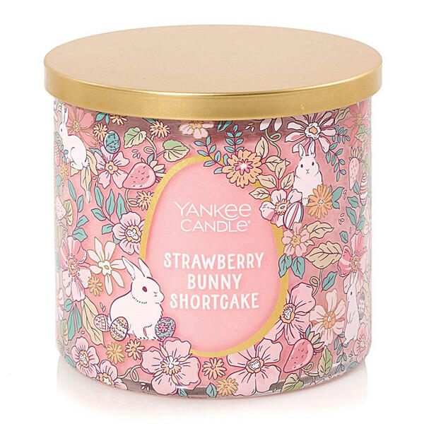 Yankee Candle&#40;R&#41; 14.5oz. Strawberry Shortcake 3-Wick Jar Candle - image 