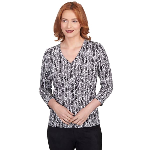 Womens Hearts of Palm All About Olive 3/4 Sleeve Tonal Vines Tee - image 