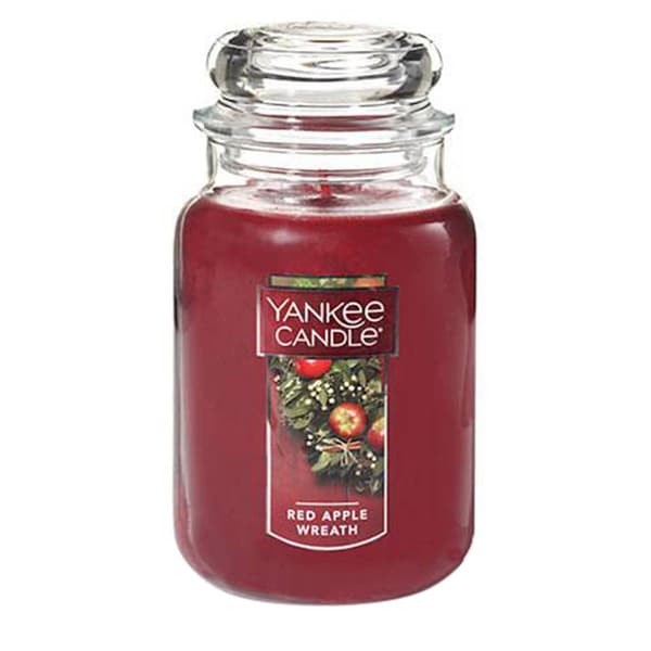 Yankee Candle&#40;R&#41; 22oz. Red Apple Wreath Jar Candle