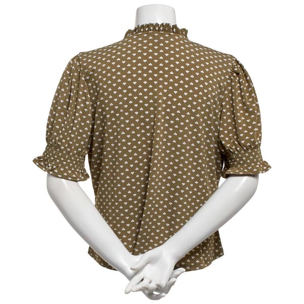 Womens Adrianna Papell Short Smocked Sleeve Leaf Blouse