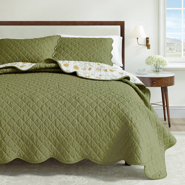 FreshFolds Ilianna 3pc. Floral Scalloped Cotton Quilt Set - image 