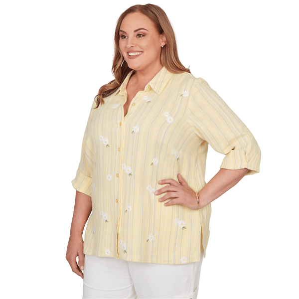 Plus Size Alfred Dunner Out Of The Blue Embroidered Daisy Blouse