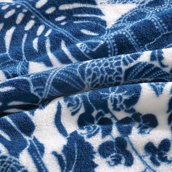 Tommy Bahama Turtle Bay Plush-Fleece Throw
