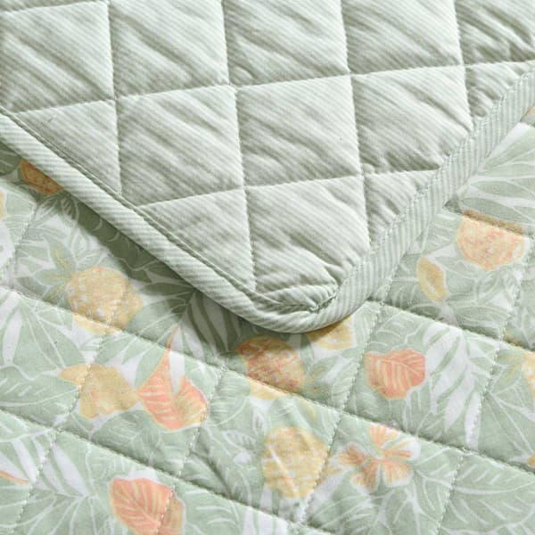 Tommy Bahama Pineapple Bloom Cotton Reversible Quilt Set