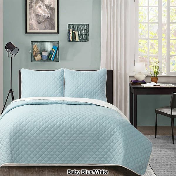 University 3pc. Solid Reversible Quilt Set
