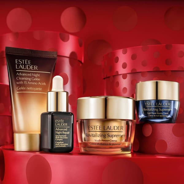 Est&#233;e Lauder&#8482; Revitalizing Supreme + Skincare Starter Gift Set