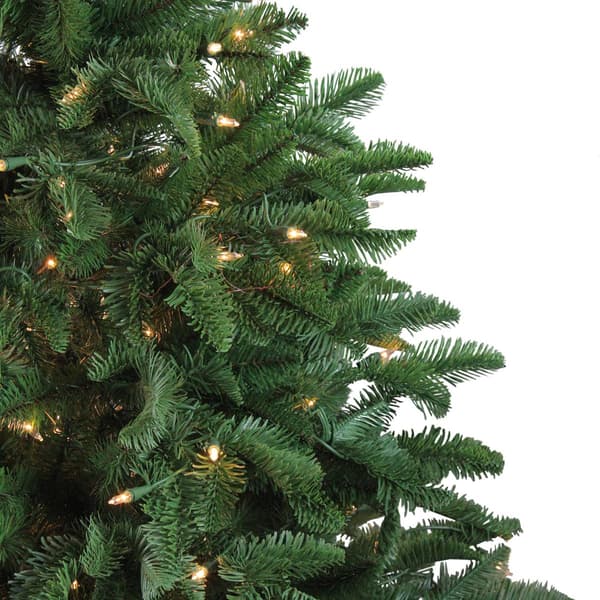 Northlight Seasonal 4.5ft. Pre-Lit Spruce Christmas Tree