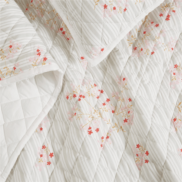 Cottage Classics Emma Floral 3pc. Quilt Set - image 