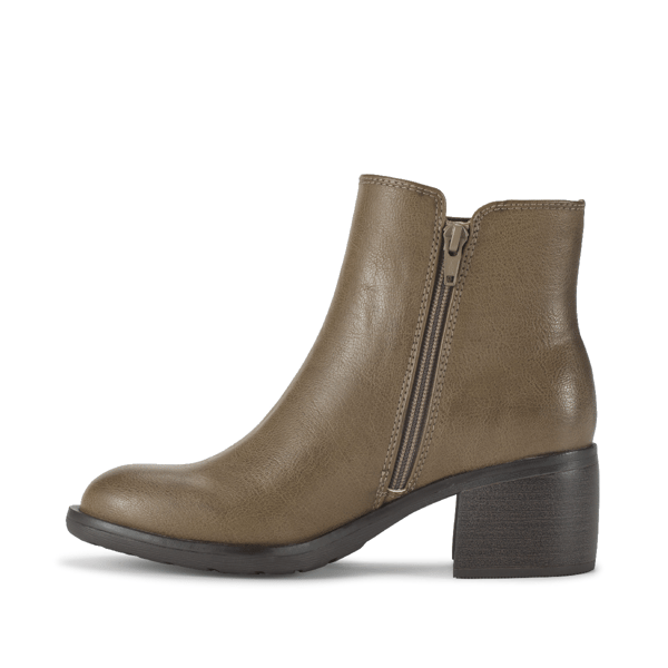 BareTraps&#174; Avery Ankle Boots
